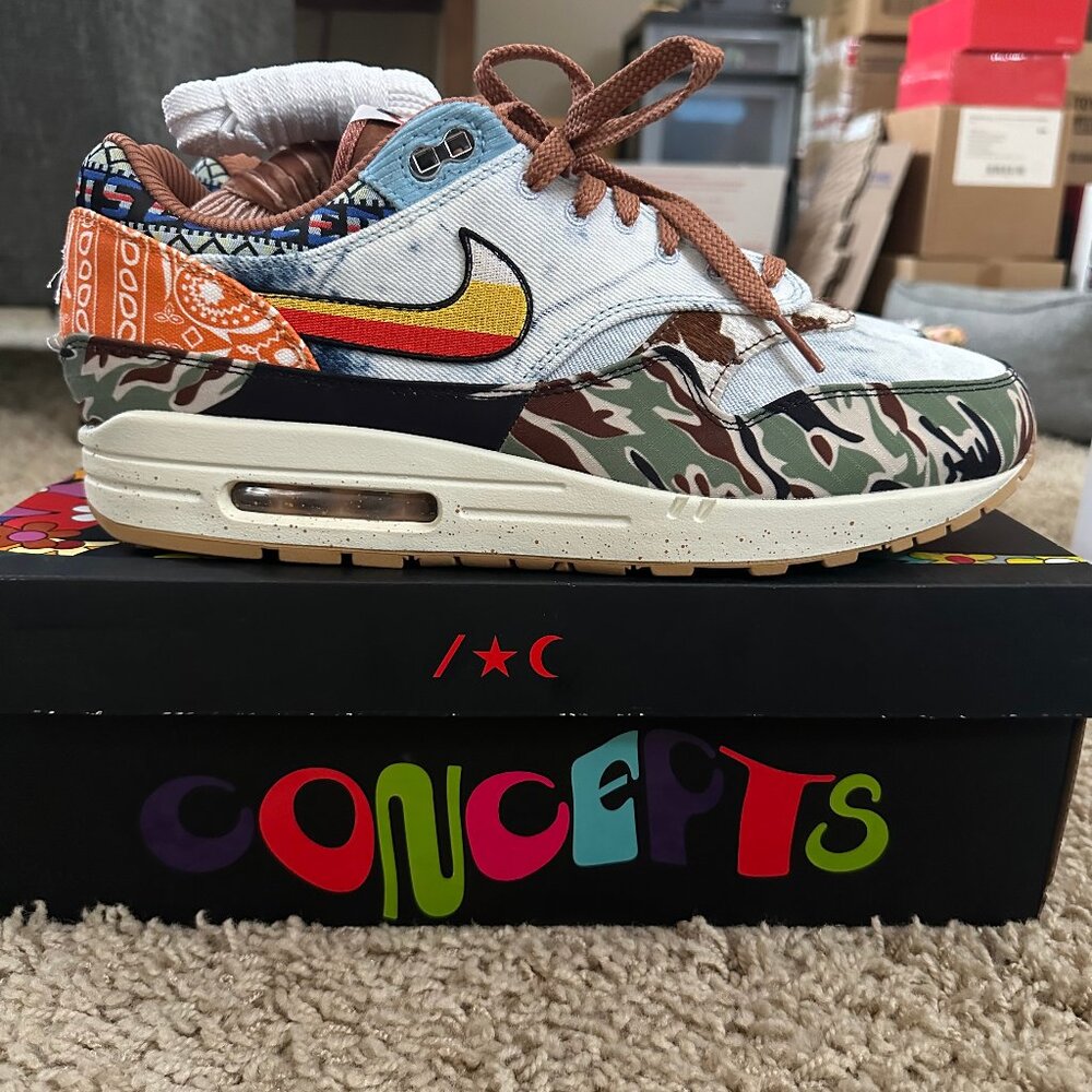 Nike X Concepts Air Max 1 SP 'Heavy'